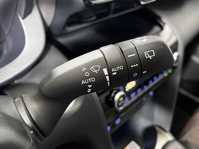 Toyota Yaris Cross 1.5 Hybrid 5p. E-CVT AWD-i Premiere