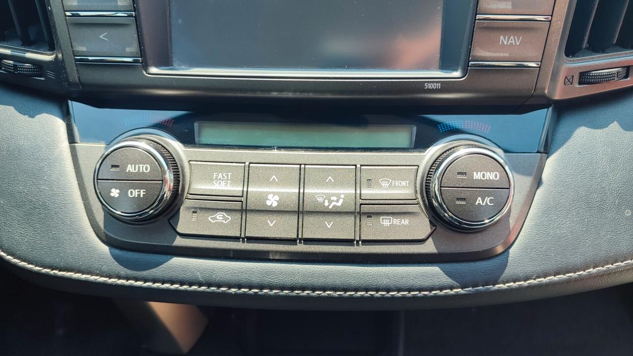 Toyota RAV 4 RAV4 2.0 D-4D 2WD Active
