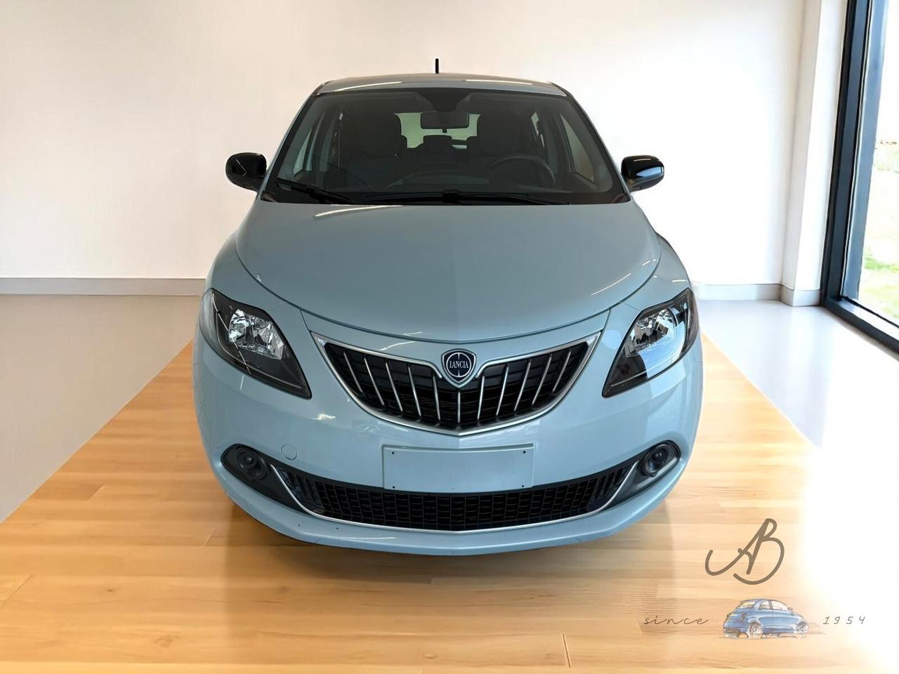 Lancia Ypsilon 1.0 FireFly 5 porte S&S Hybrid Platino