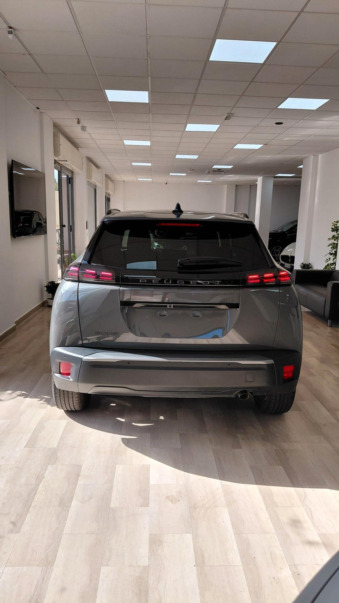 Peugeot 2008 PureTech 100 S&S Allure