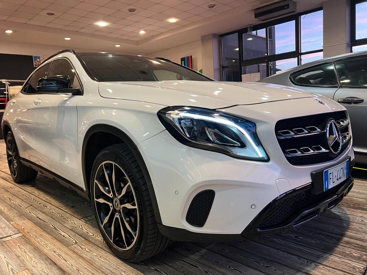 Mercedes GLA 200 d Automatic 4Matic Premium/UNICA PROP