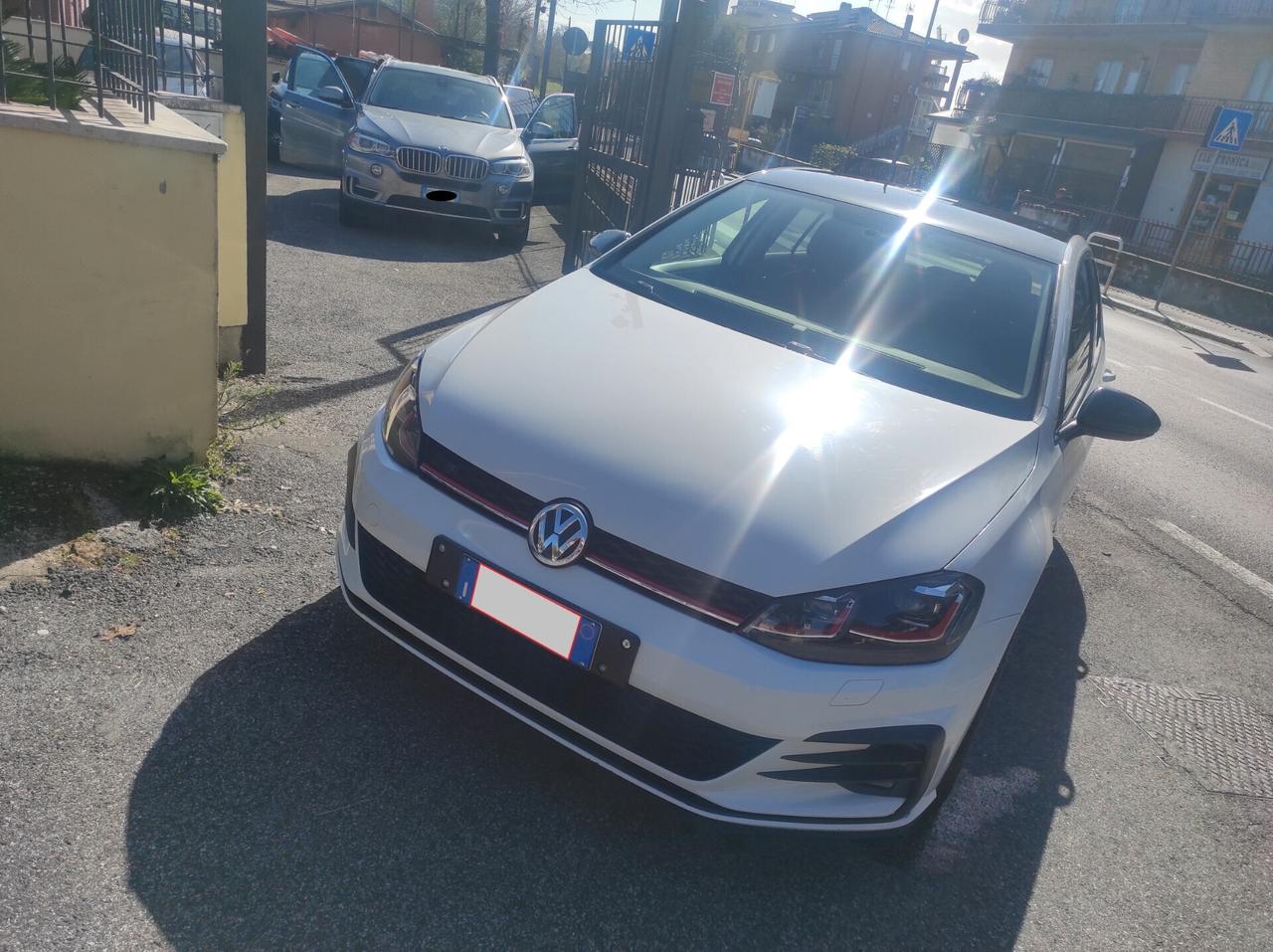 Volkswagen Golf 1.6 TDI 5p. Highline BlueMotion Technology