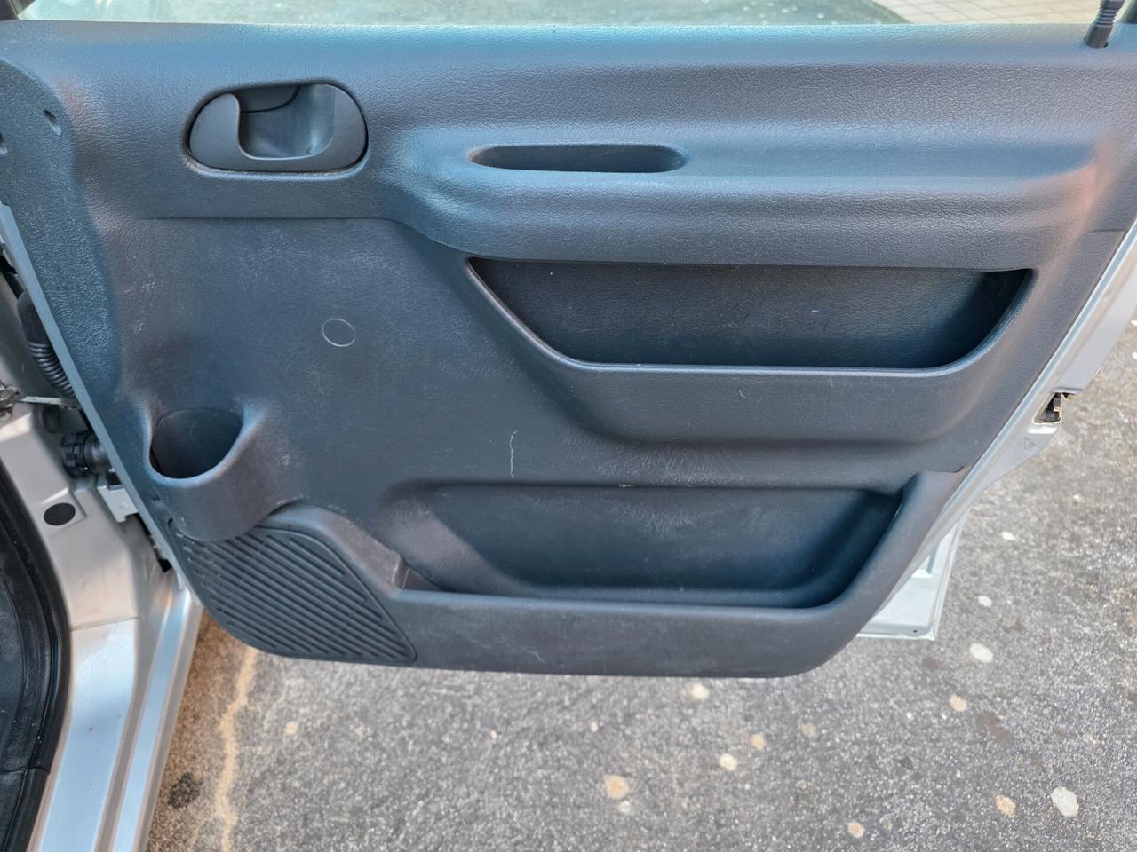 Fiat Scudo 2.0 JTD/9 posti Combi 9 p.ti Comfort