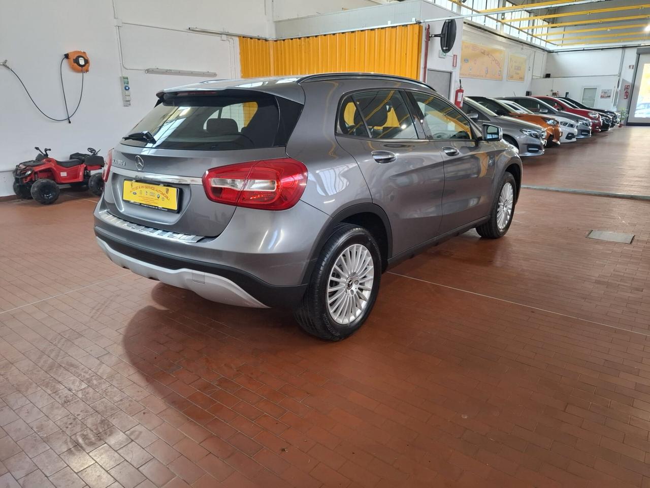 Mercedes-benz GLA 180 d Automatic Premium full optional