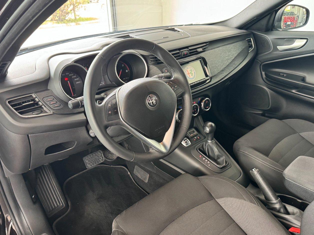 Alfa Romeo Giulietta 1.6 jtdm B-Tech 120cv TCT my19 Sport Edition