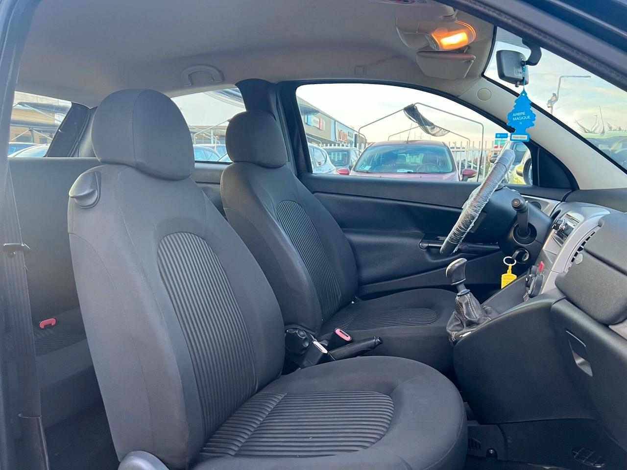 Lancia Ypsilon 1.2 Versus