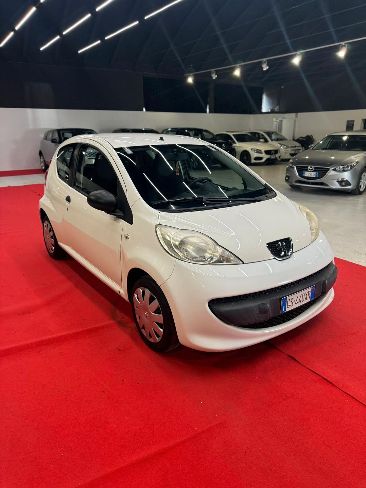 PEUGEOT 107 NEOPATENTATI