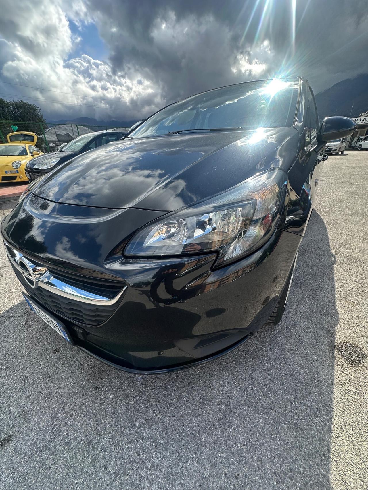 Opel Corsa 1.4 90CV GPL Tech 5 porte b-Color