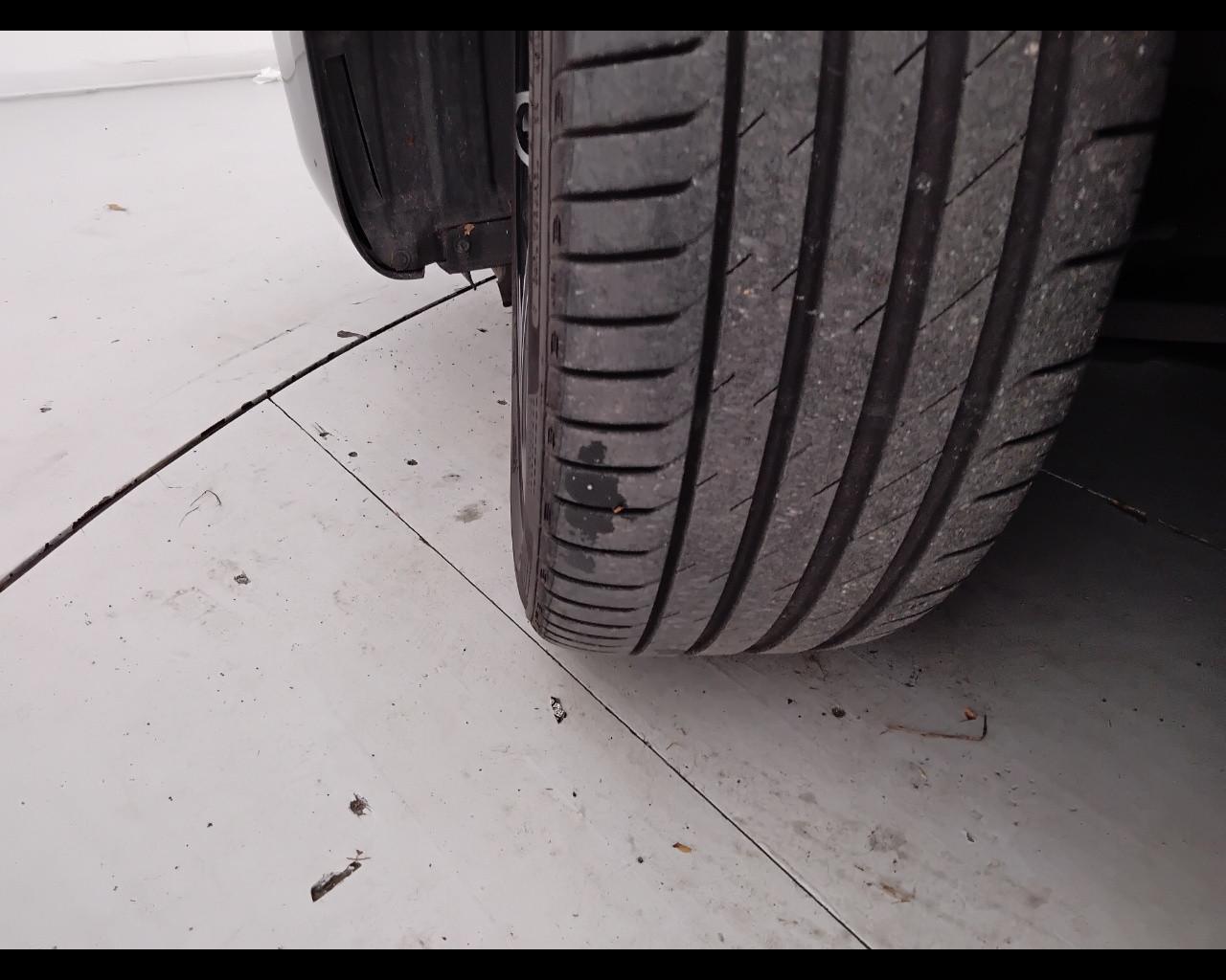 Mercedes-Benz Classe A - W177 2023 - A 180 Progressive Advanced Plus auto