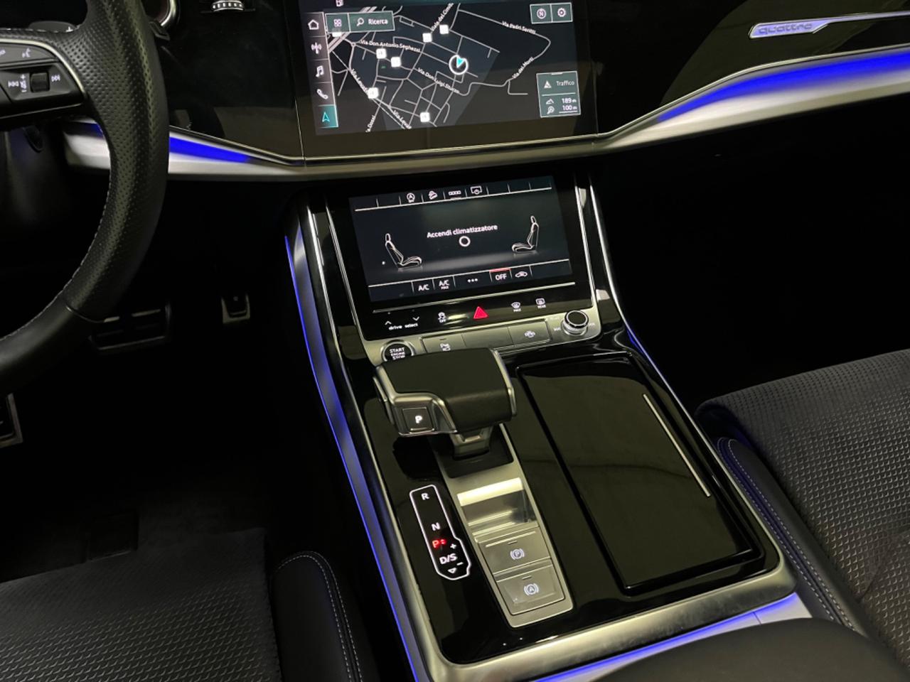 Audi Q7 45 TDI quattro tiptronic S line 7 posti *tetto