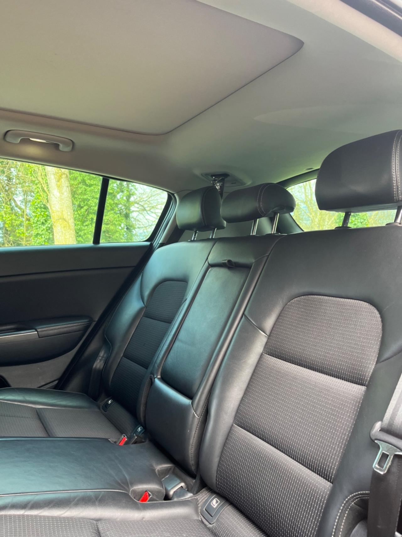 KIA SPORTAGE 1.7 GARANTITA 12 MESI UNICOPROPRIETARIO