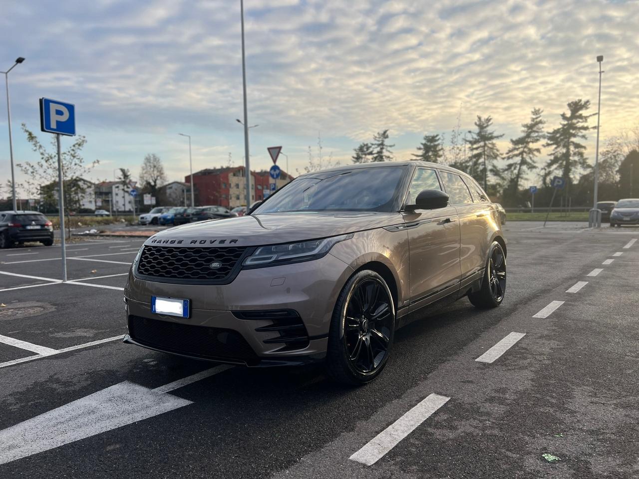 Land Rover Range Rover Velar Range Rover Velar 3.0D V6 300 CV R-Dynamic HSE