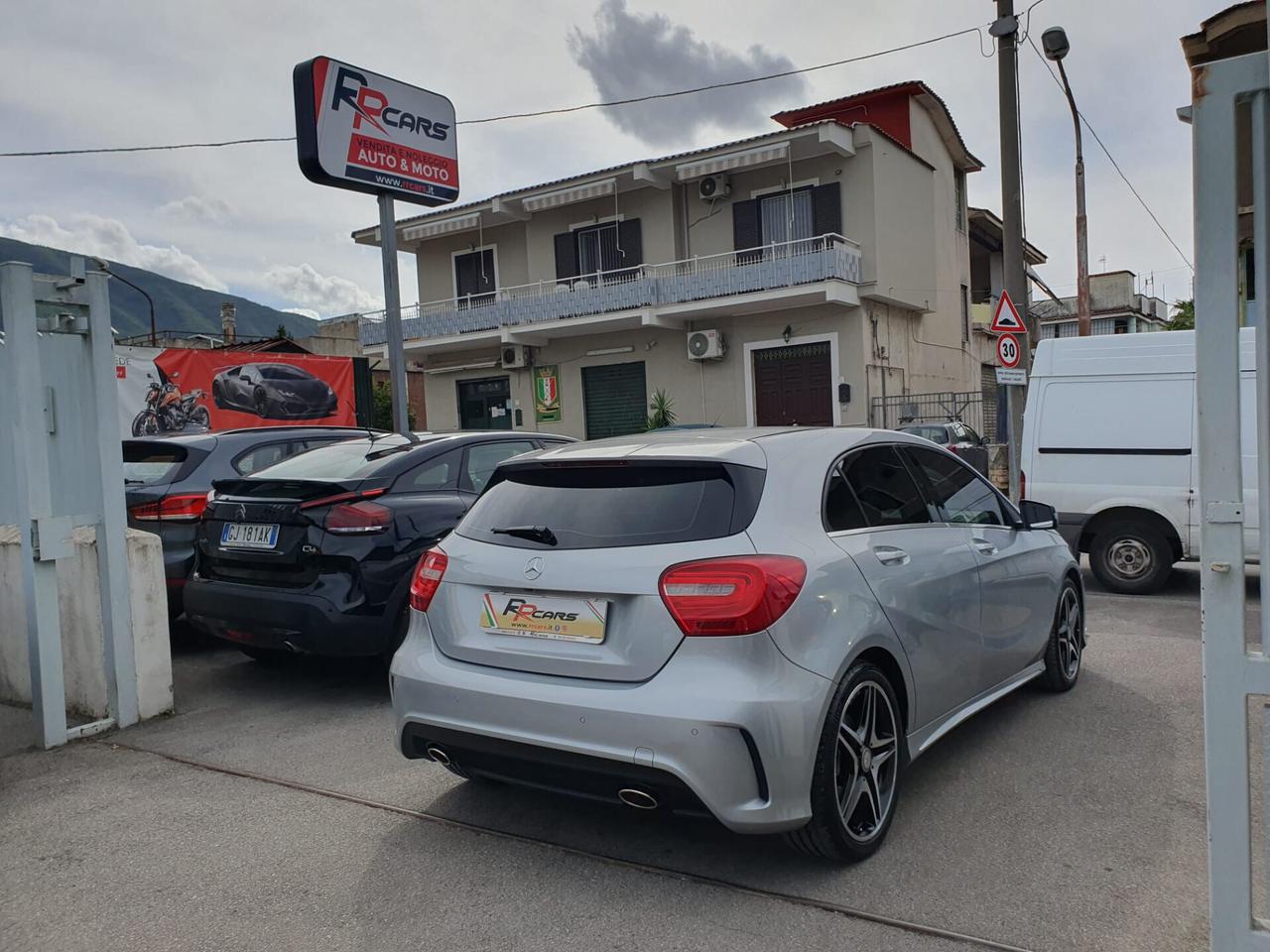 Mercedes-benz A 180 200 CDI BlueEFFICIENCY Premium
