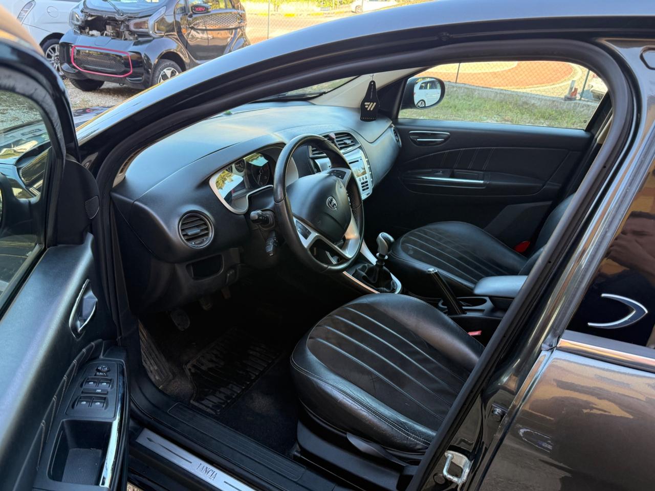 Lancia Delta 1.6 MJT DPF Gold