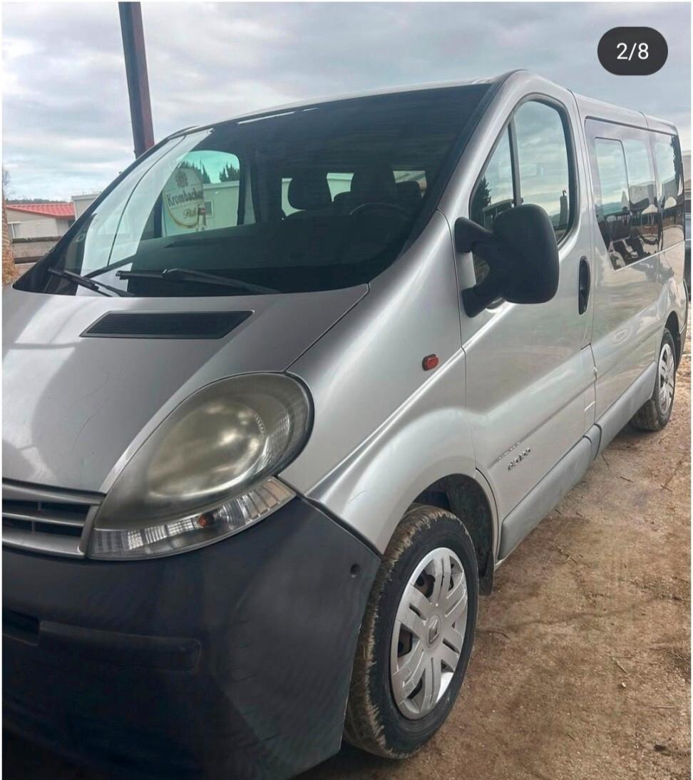 Renault Trafic 1.9 DCi 9 Posti