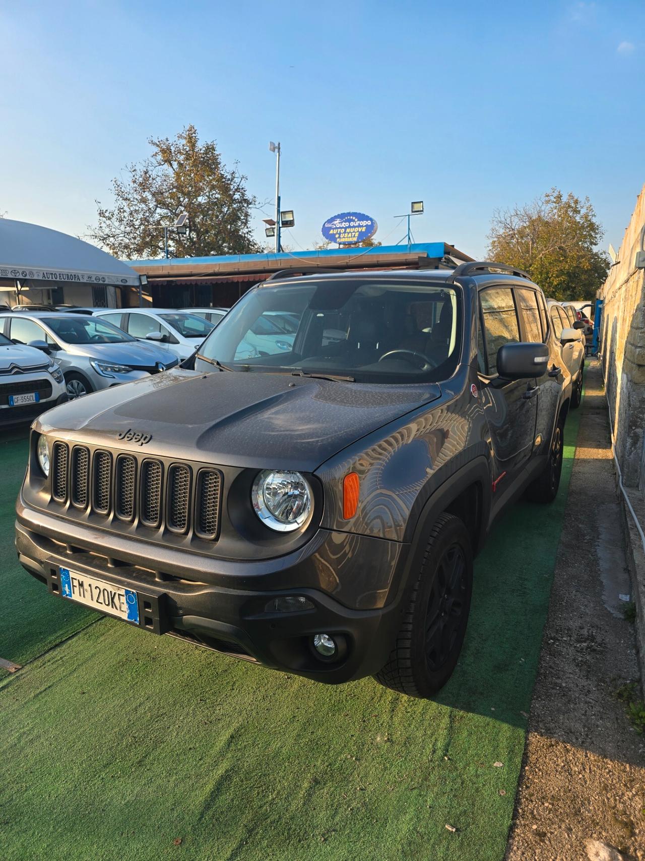 Jeep Renegade 2.0 Mjt 170CV 4WD Active Drive Low Trailhawk