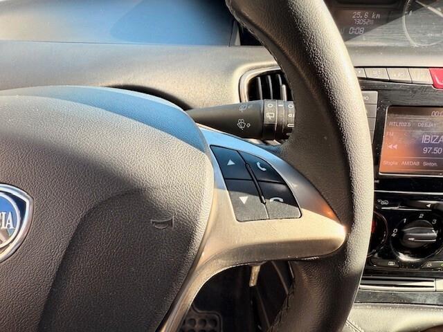 Lancia Ypsilon 1.2 69 CV 5 porte GPL Ecochic Gold