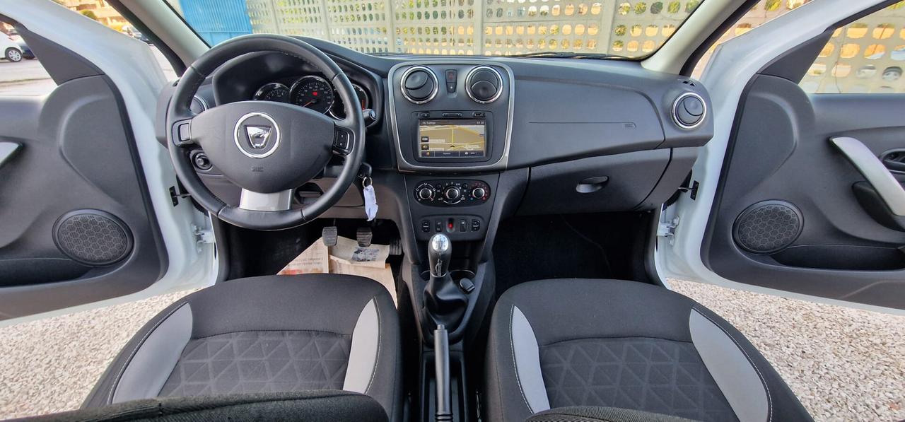 Dacia Sandero Stepway Prestige 2014 100.000km