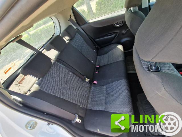 TOYOTA Yaris 1.0 5 porte