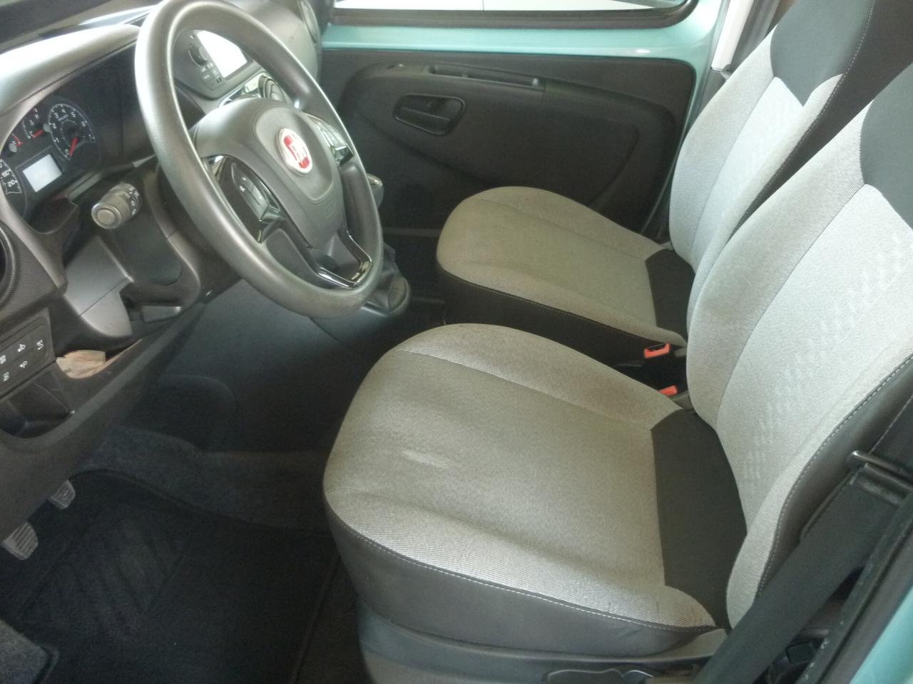 Fiat Qubo 1.4 8V CV 77 Lounge Natural Power