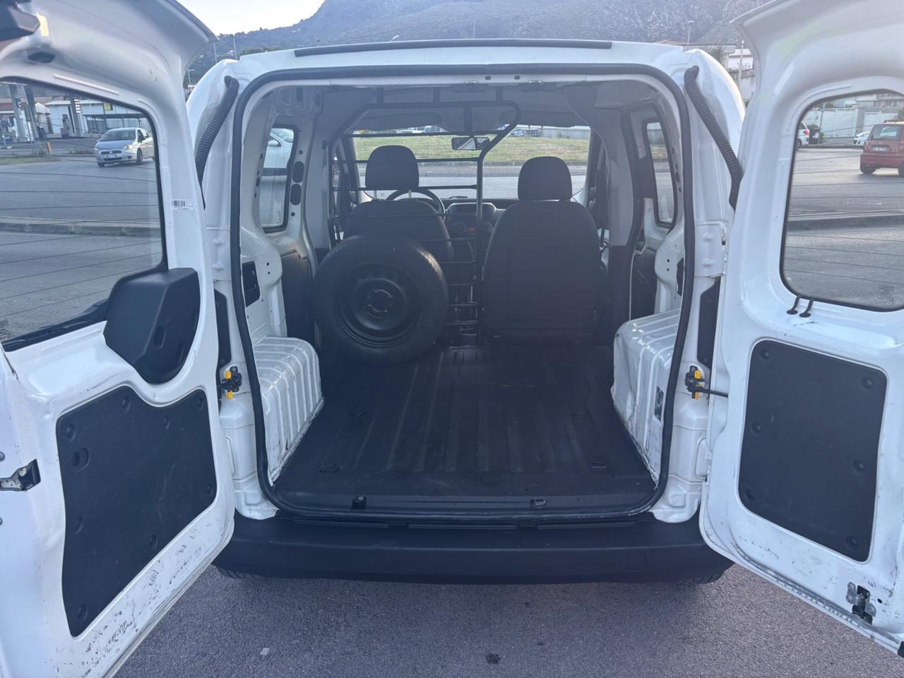 Fiat Fiorino 1.3 MJT 75CV Furgone Adventure E5+