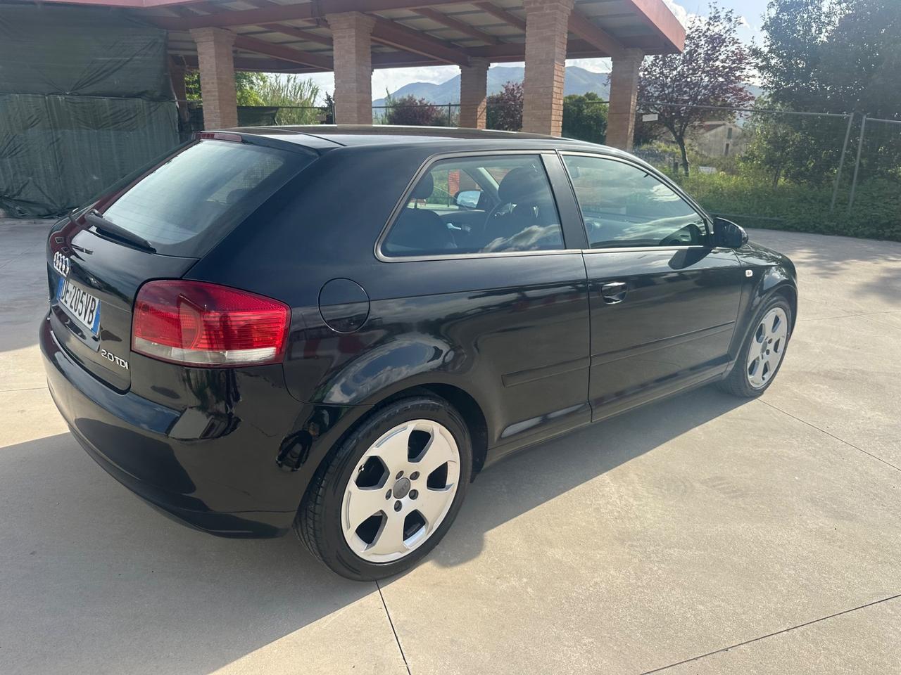 Audi A3 2.0 140cv