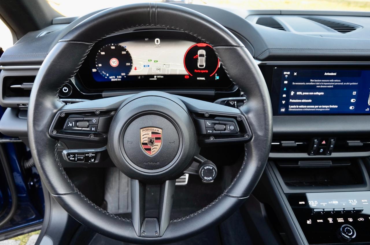 PORSCHE MACAN 4 408cv, PORSCHE APPROVED 10/2027, UFF ITALIANA, TETTO, HI-FI BOSE, MATRIX, SOSPENSIONI ADATTIVE, 22", PERMUTE
