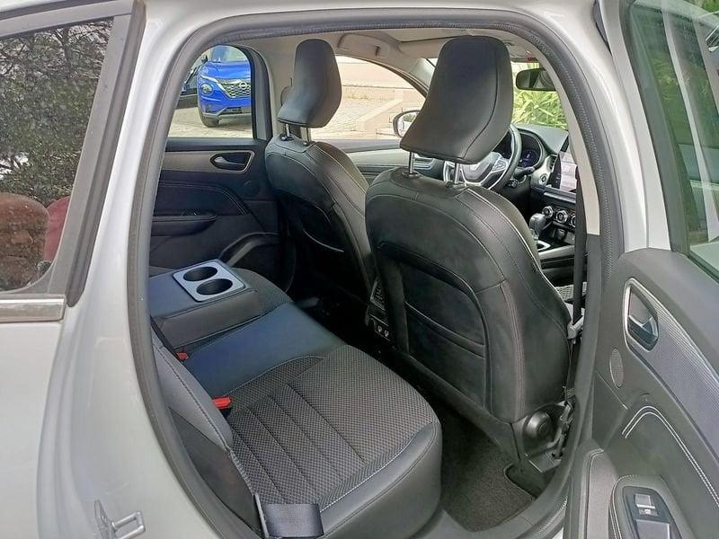 Renault Arkana 1.6 E-Tech full hybrid Intens 145cv
