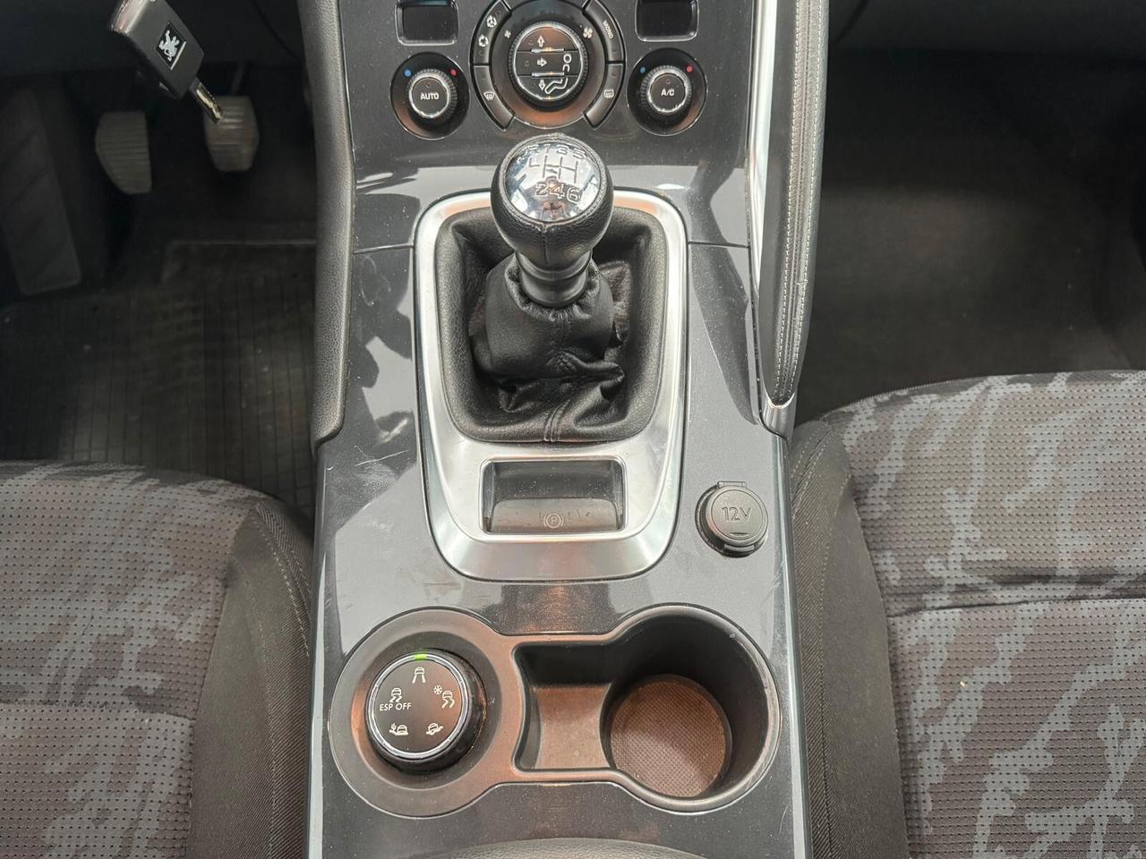Peugeot 3008 1.6 HDi 110CV Premium