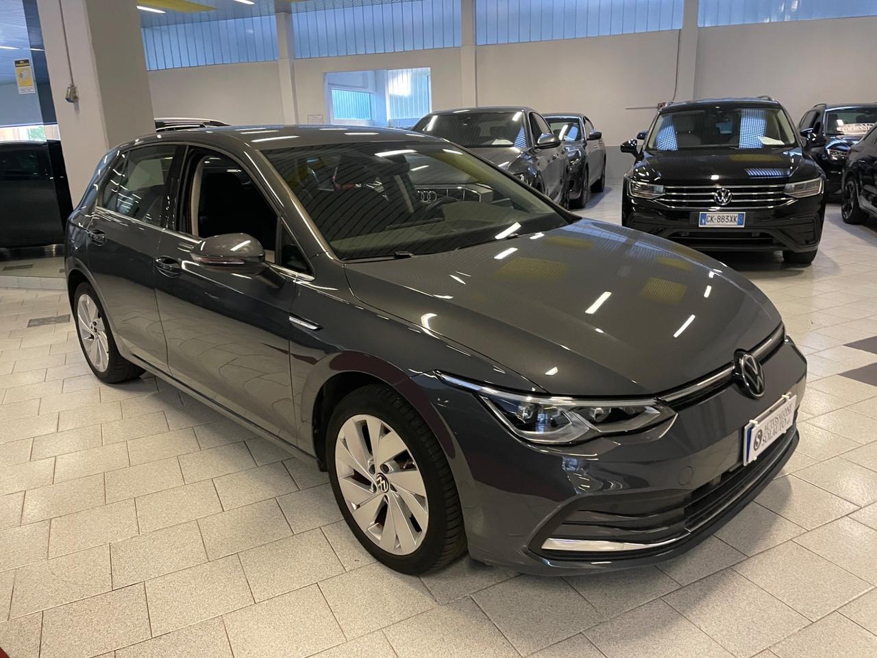 Volkswagen Golf 1.5 eTSI 130 CV DSG Style