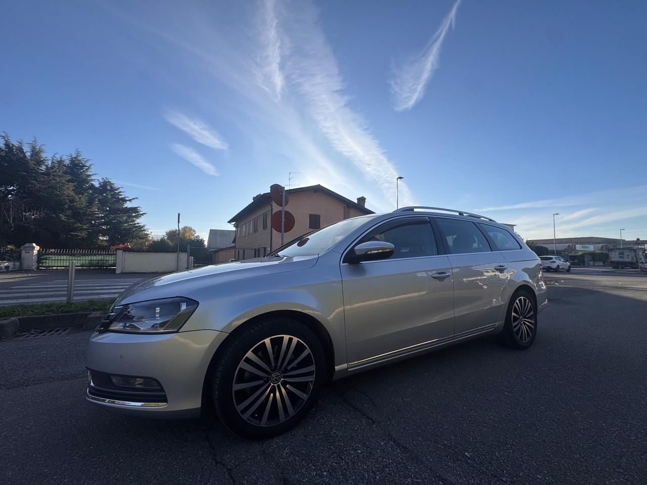 Volkswagen Passat 2.0 TDI DSG Highline BlueM. Tech.