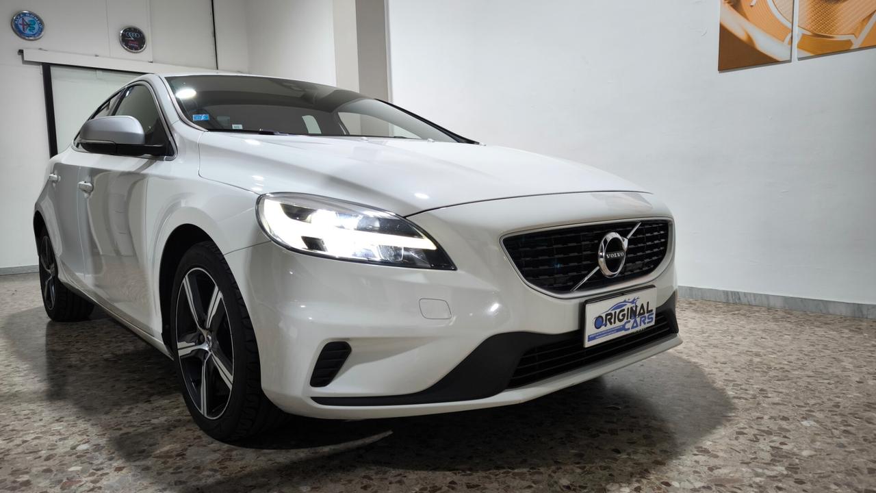 Volvo V40 D2 R-design