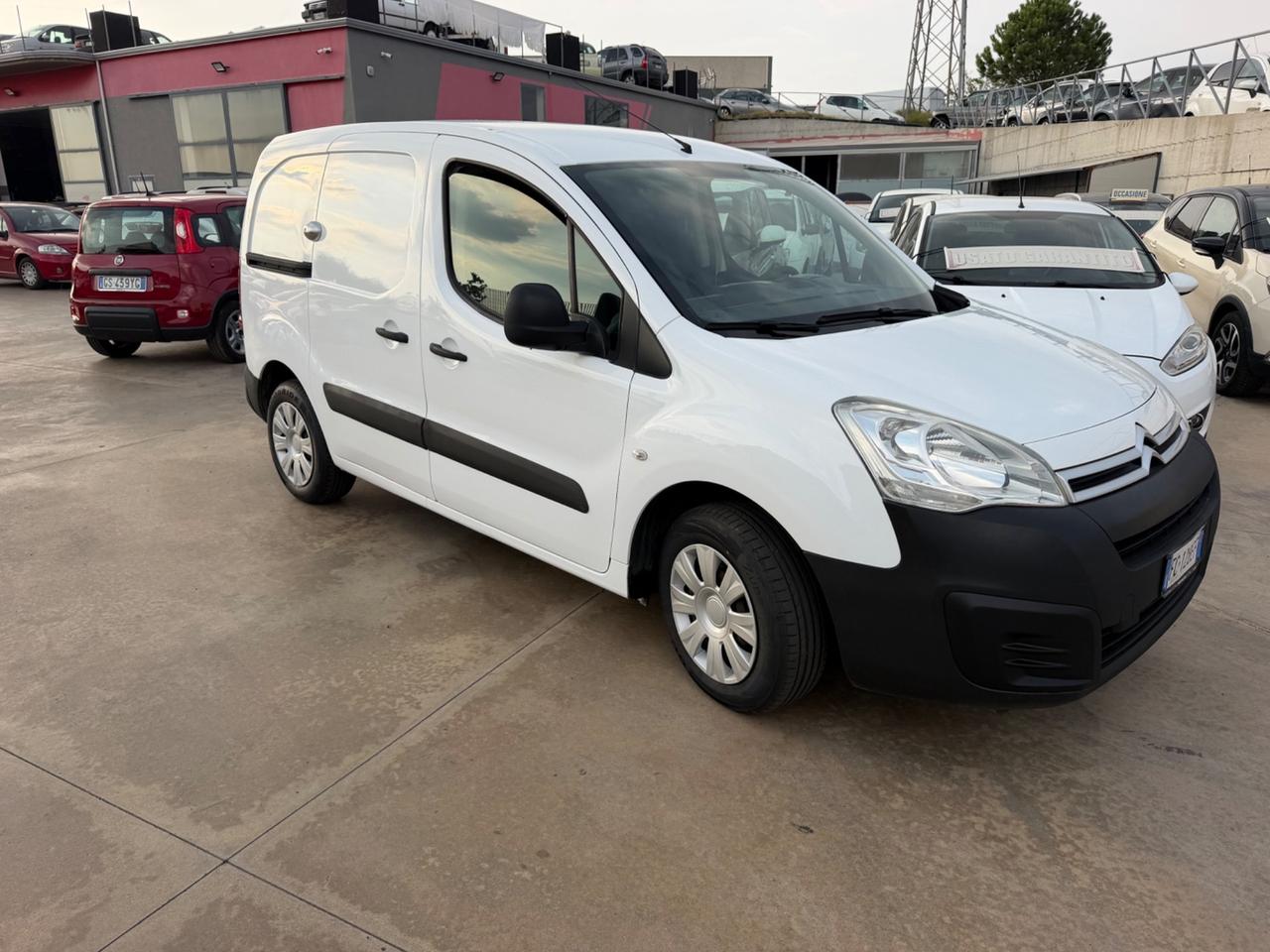 Citroen Berlingo 1.6 HDi 75 Van 3 posti Club L1
