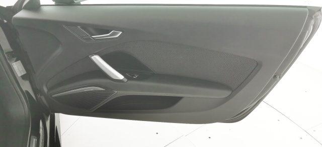 AUDI TT Coupé 2.0 TFSI S line