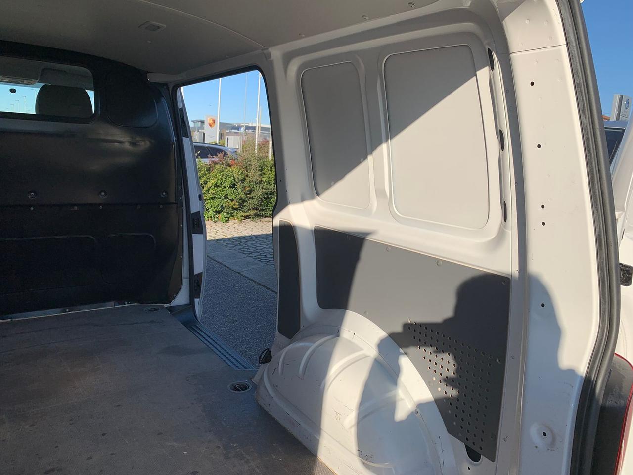 Volkswagen T6.1 Transporter t6.1 28 2.0 tdi 110cv carro business p.c.