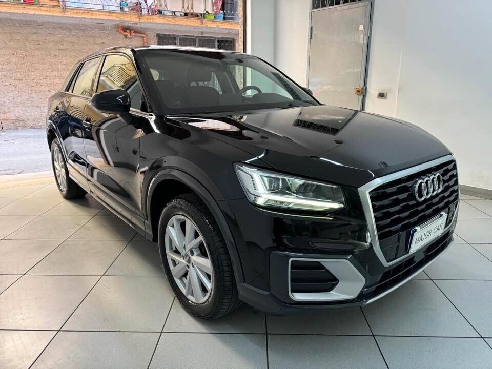 Audi Q2 1.6 TDI Admired 115 CV Manuale