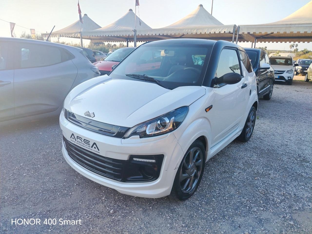 Ligier JS JS50 DCI Revolution Elegance Ice