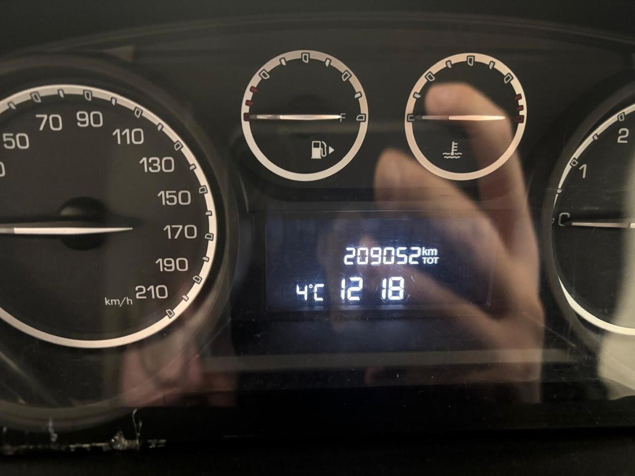 LANCIA YPSILON ANNO 2013 bz 1.2 ADATTA NEOPATENTATI KM 209 mila