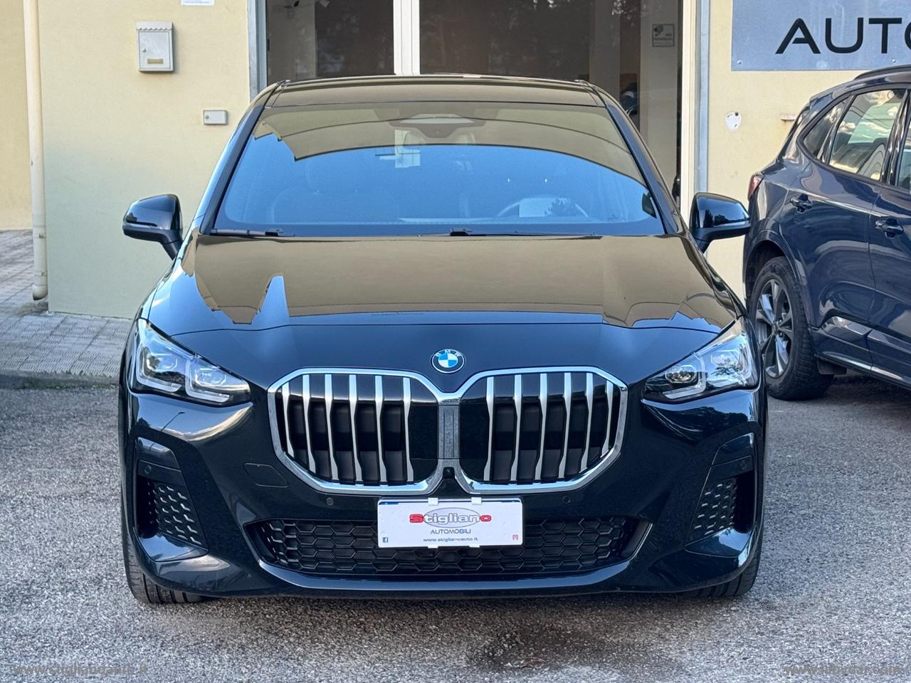 BMW 218d Active Tourer Msport HEAD- UP DISPLAY