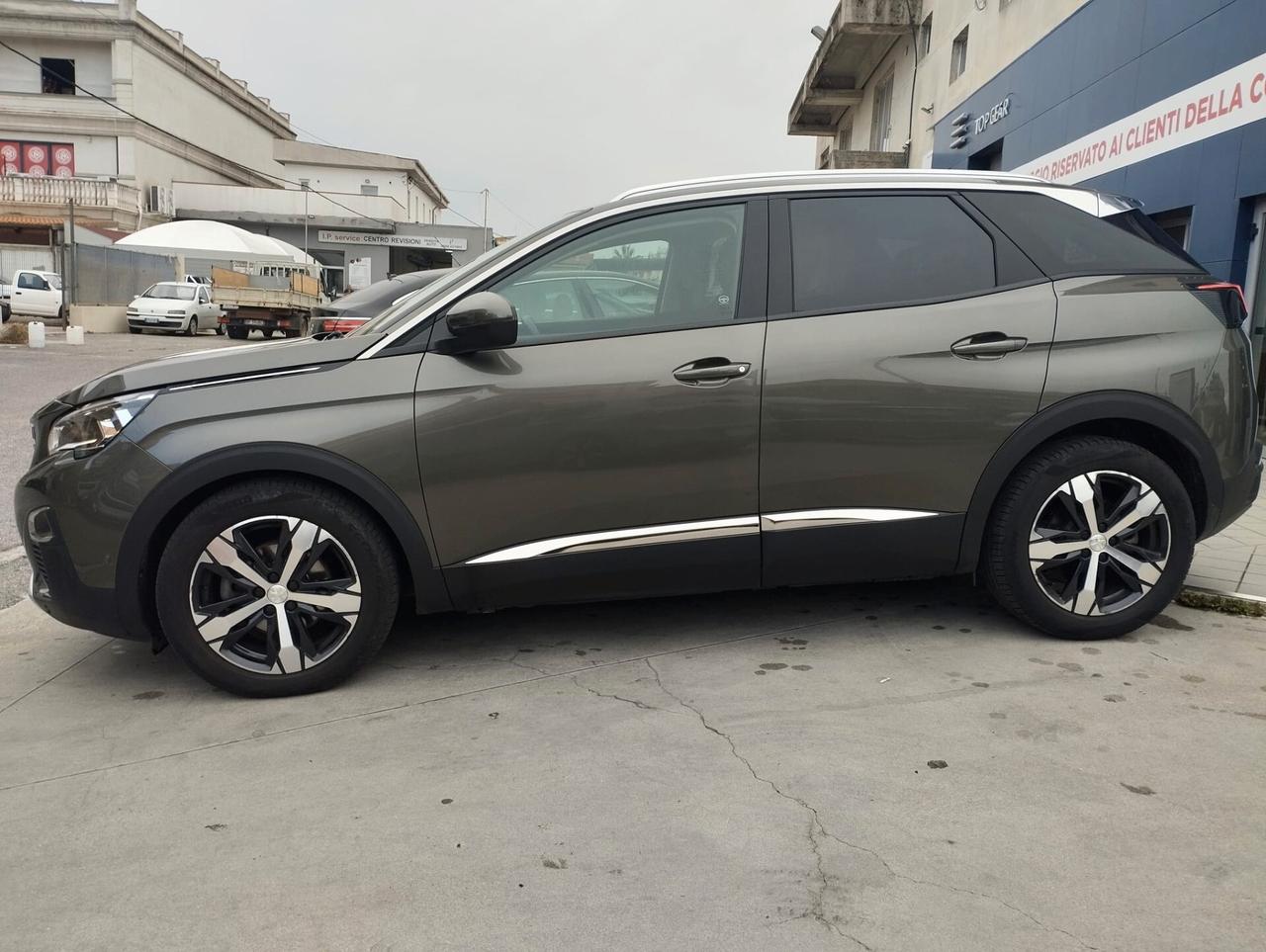 Peugeot 3008 BlueHDi 130 S&S EAT8 Allure