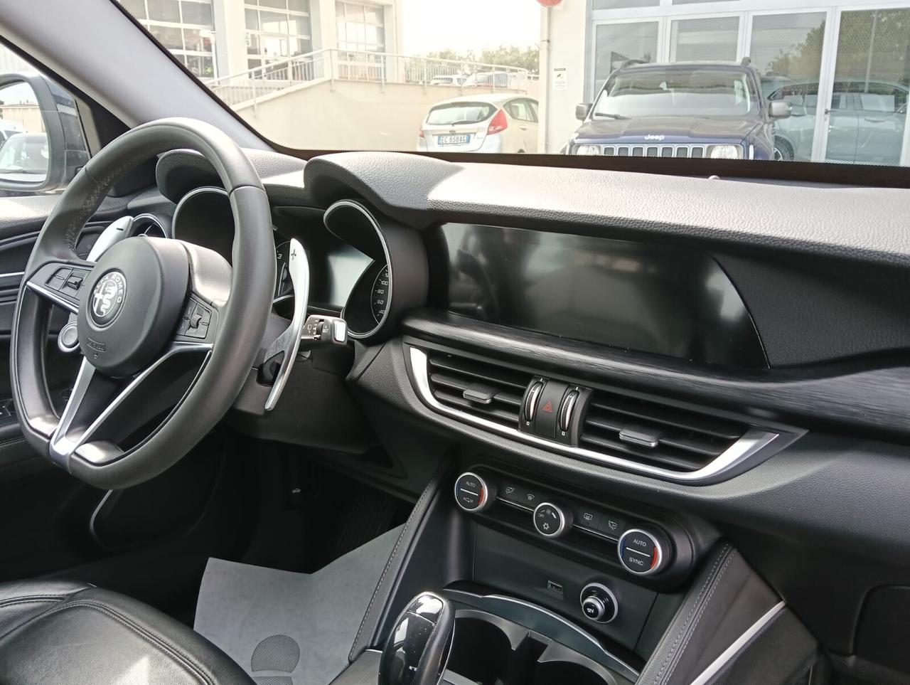 Alfa Romeo Stelvio 2.2 Turbodiesel 180 CV AT8 RWD Super