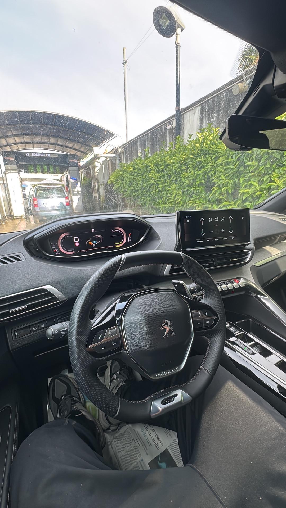 Peugeot 3008 Hybrid 136 e-DCS6 GT