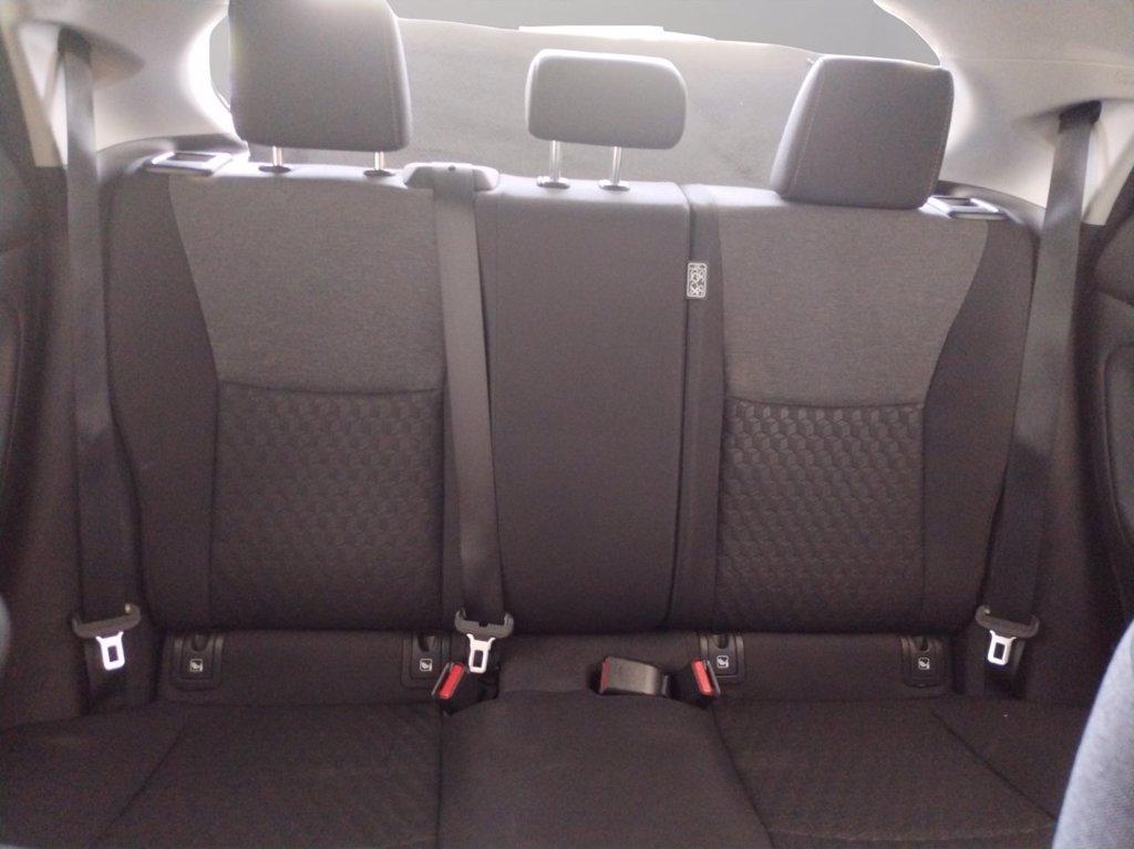 TOYOTA Yaris 1.0 active del 2023