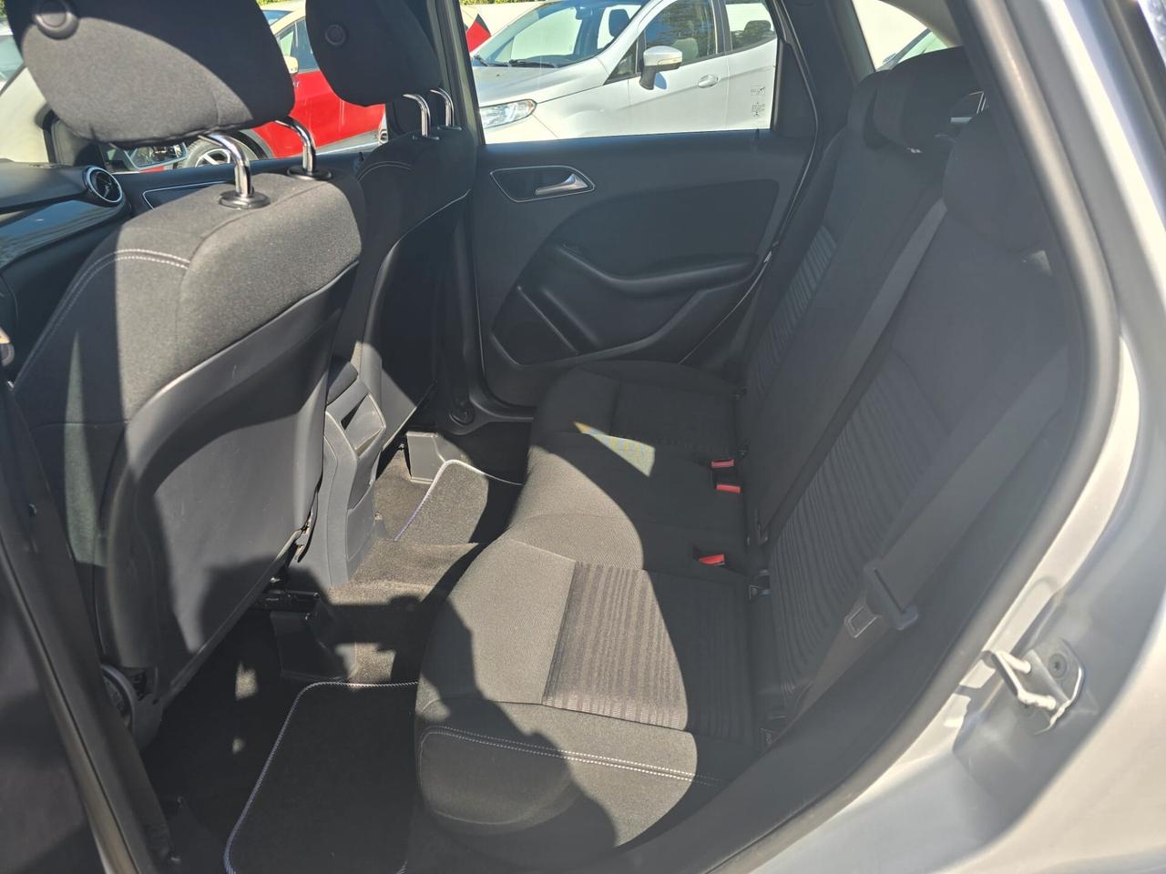 Mercedes-benz B 180 B 180 CDI Premium