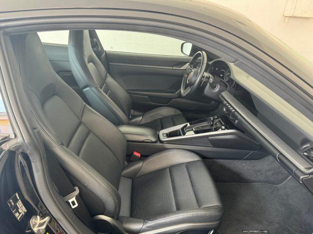 PORSCHE 911 Carrera S