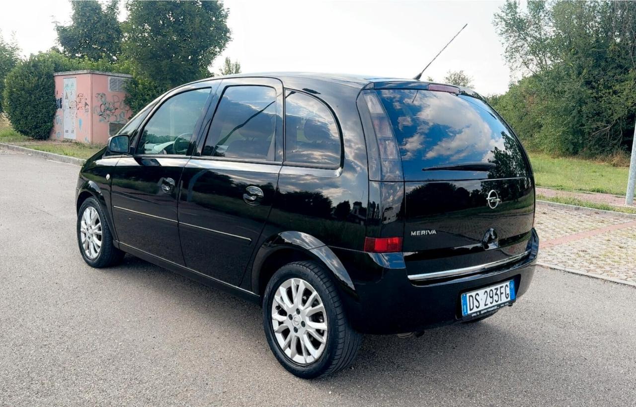 Opel Meriva 1.4 16V Cosmo