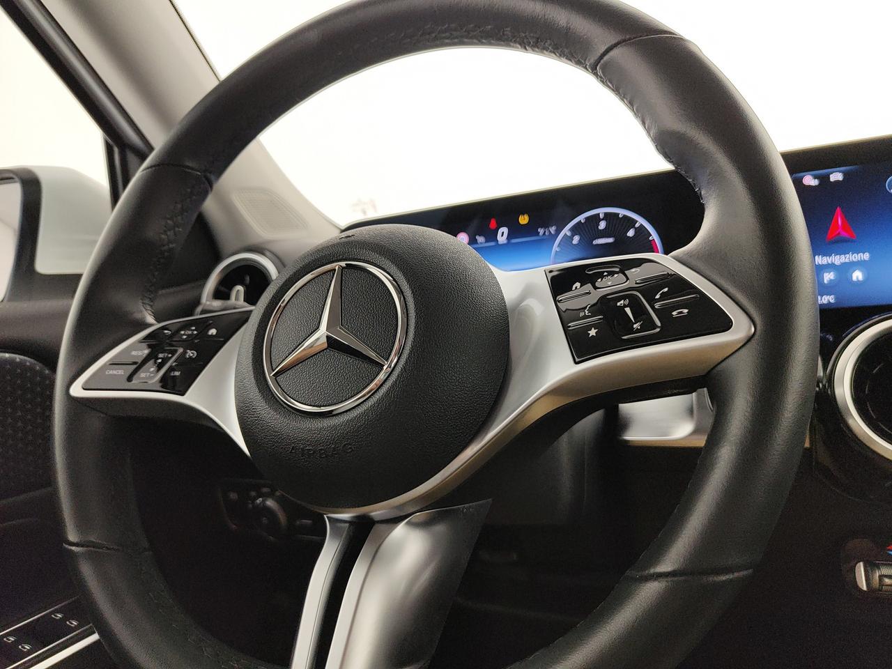 Mercedes-Benz GLB 180 d Progressive Advanced auto