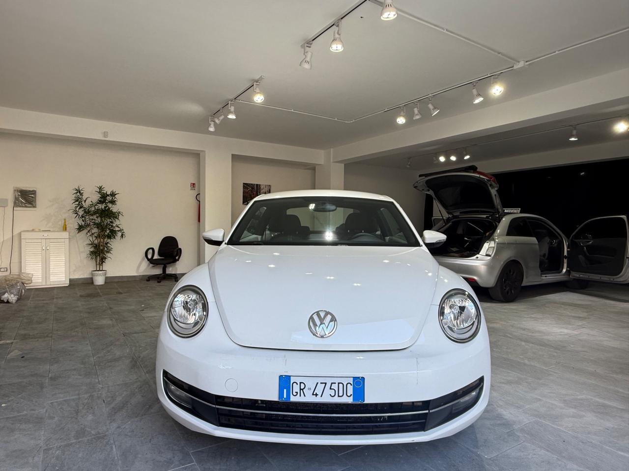 Volkswagen Maggiolino 1.6 TDI Design