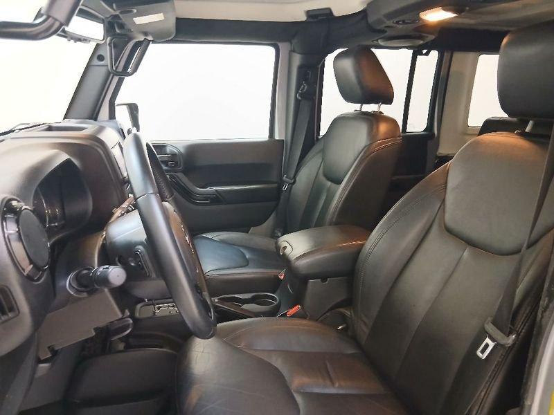 Jeep Wrangler Unlimited 2.8 crd Sahara auto E5+