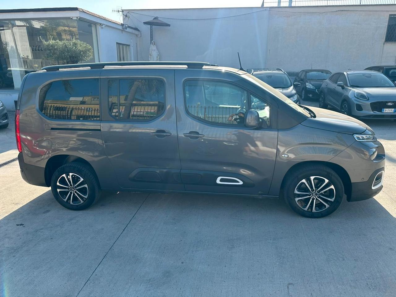 Citroen Berlingo 130CV 1.5 DIESEL 7 POSTI